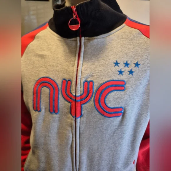 Blue Marlin NYC Long-Sleeved Zip-Up Sweater - Picture 15 of 16